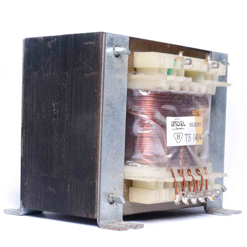 TS 140/4 2x23V 2,3A, 2x7V 2,3A,