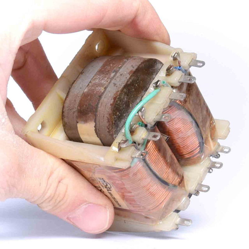 TS 40/51 2x11,5V 2x1A, 2x3V 2x1,4A