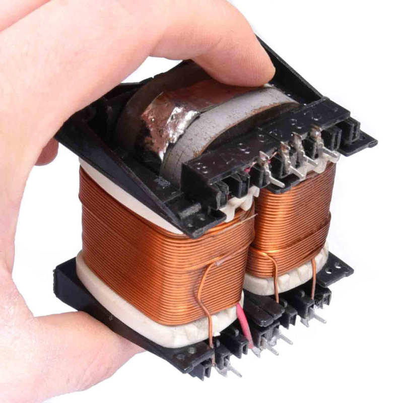 TS 40/87 2x7,4V 2x2A