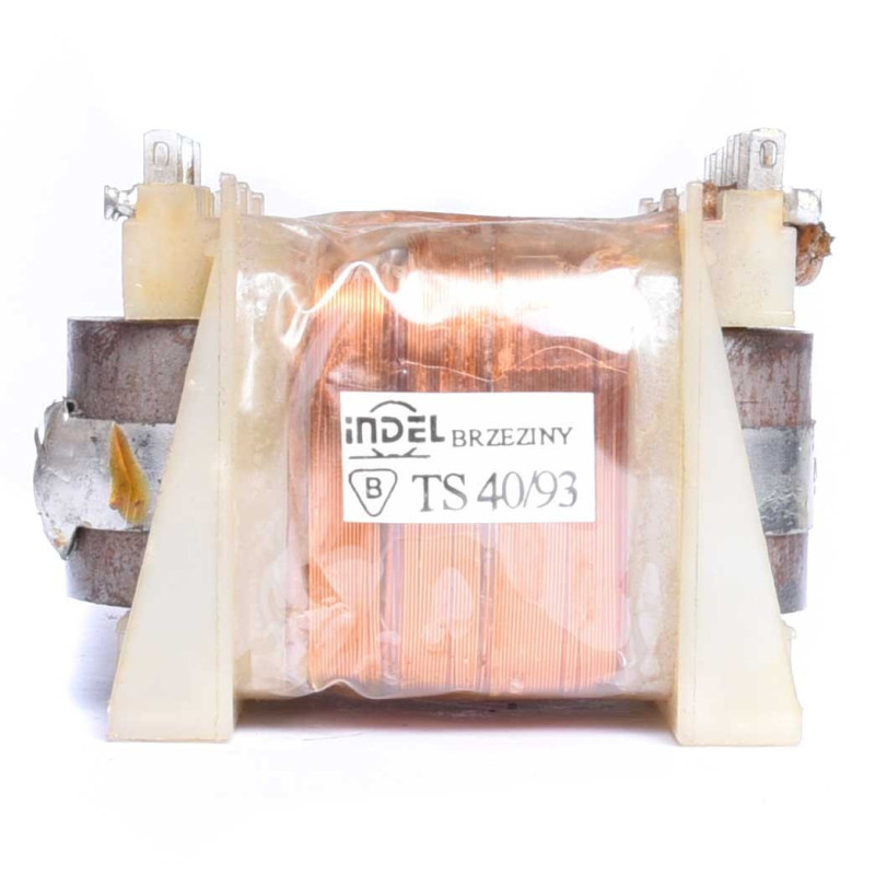 TS 40/93 4 x 5,5V - 4 x 1,2A ; 2 x 7V - 2 x 0,4A