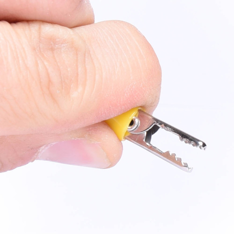 KROKODYLEK W IZOLACJI MAŁY ŻÓŁTY