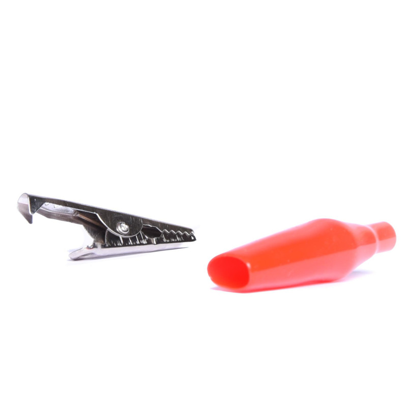 KROKODYL W IZOLACJI DUŻY CZERWONY