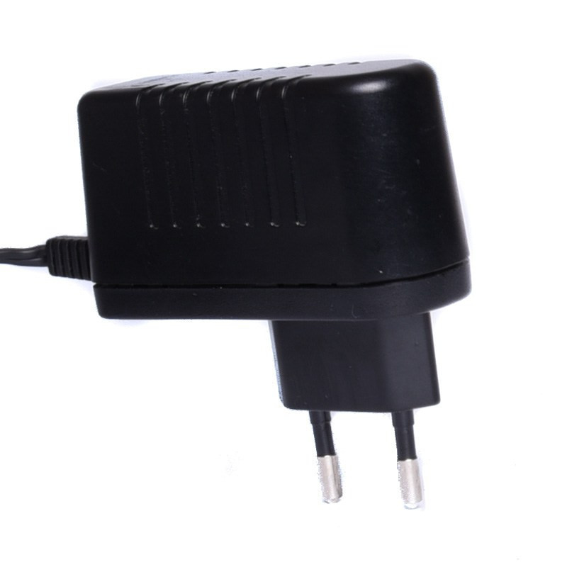 ZASILACZ 15V 1,2A 2,5/5,5