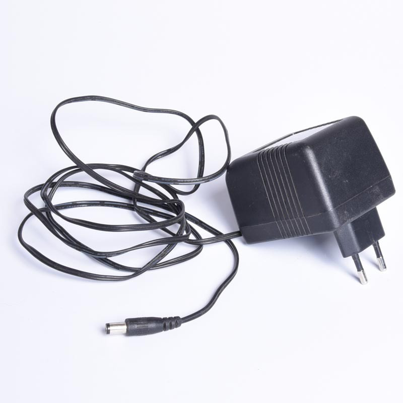 ZASILACZ TRANSFORMATOROWY 12V 800mA