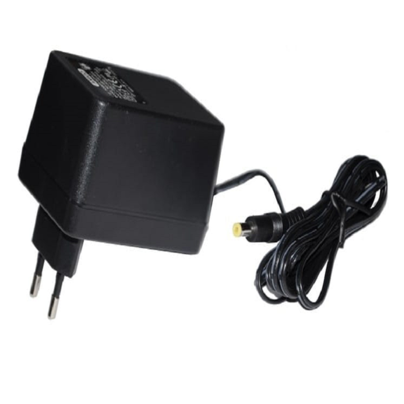 ZASILACZ TRANSFORMATOROWY 15V 1A