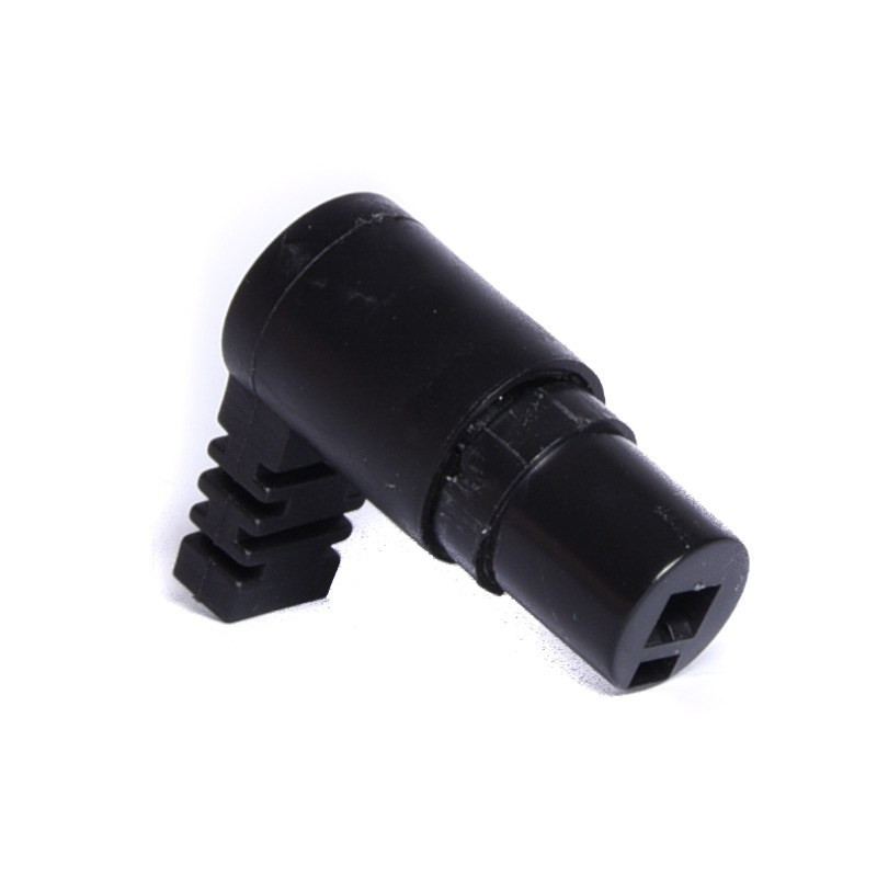 GNIAZDO GŁOŚNIKOWE SKRĘCANE KĄTOWE TYP POLSKI