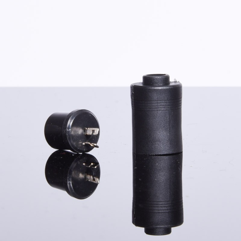 GNIAZDO GŁOŚNIKOWE POLSKIE LUTOWANE PROSTE