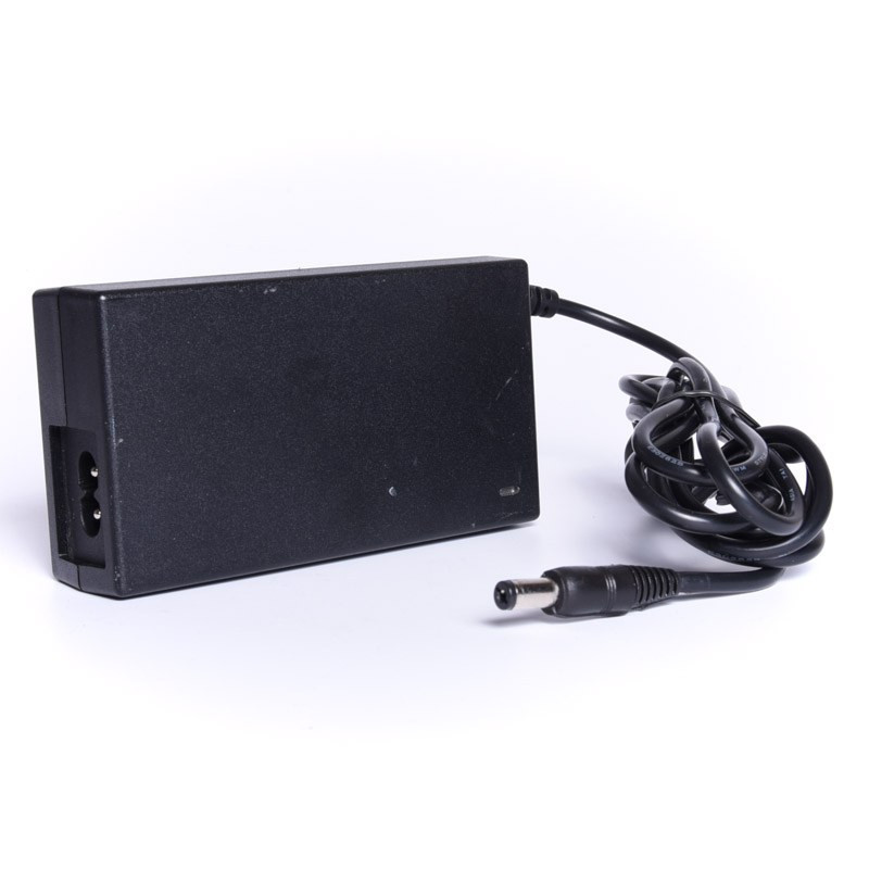 ZASILACZ 12V 4,16A 50W 2,1/5,5mm FSP Z KABLEM AC ÓSEMKA