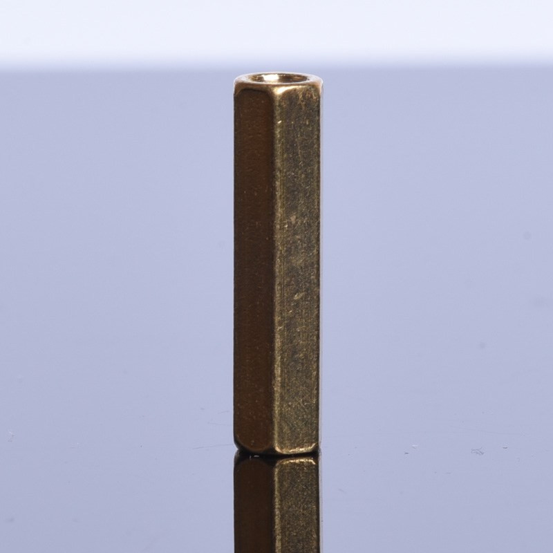 DYSTANS Z GWINTEM 20mm W/W ABO3X20II METAL