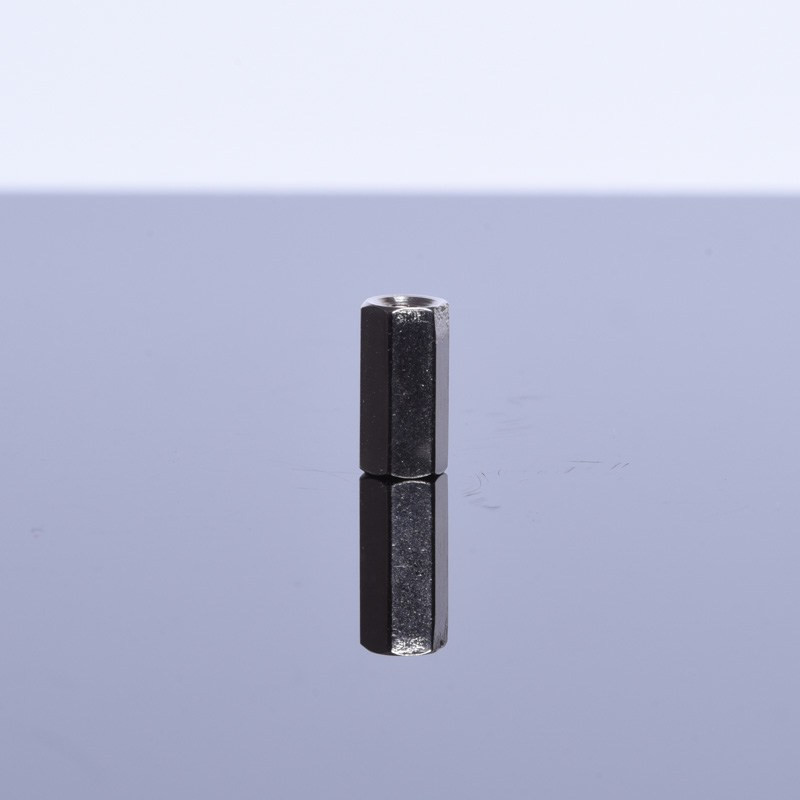 DYSTANS Z GWINTEM 10mm W/W ABO3X10II METAL