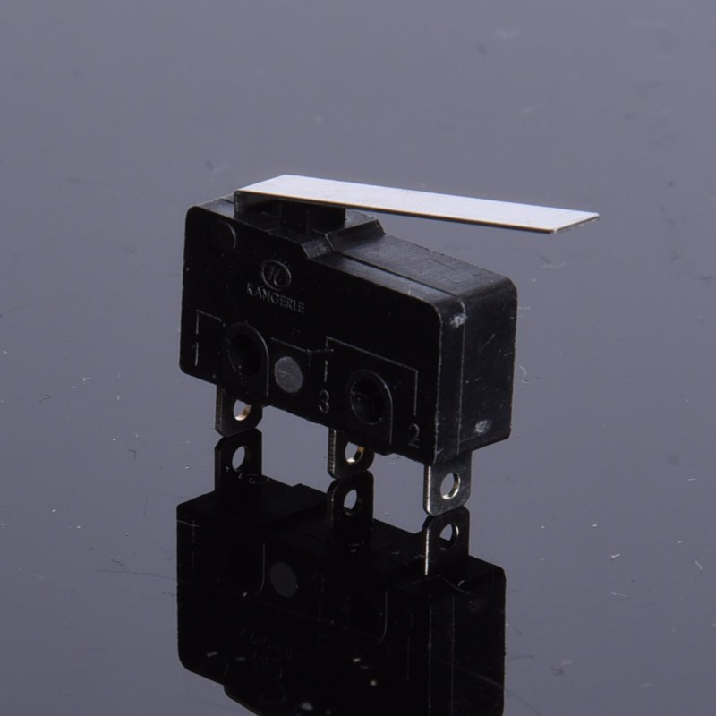 PRZEŁĄCZNIK KRAŃCOWY 1A WK611 MINI  Z DŹWIGNIĄ L-25mm PROSTĄ