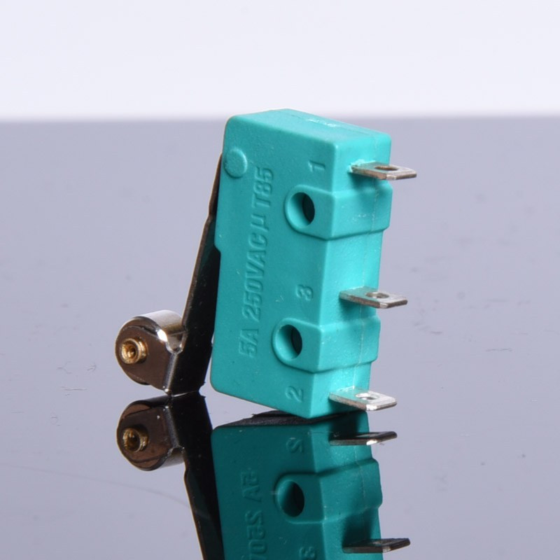 PRZEŁĄCZNIK KRAŃCOWY MSW-13 ROLKA MINI