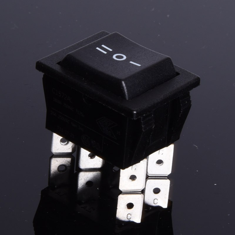 PRZEŁĄCZNIK (ON)-OFF-(ON) CHWILOWY I O II   DUŻY 16A 250VAC BULGIN