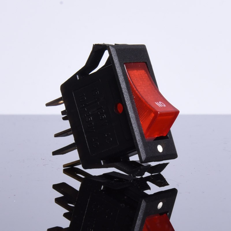 PRZYCISK ZWIERNY "ON"PODŚWIETLANY CZERWONY