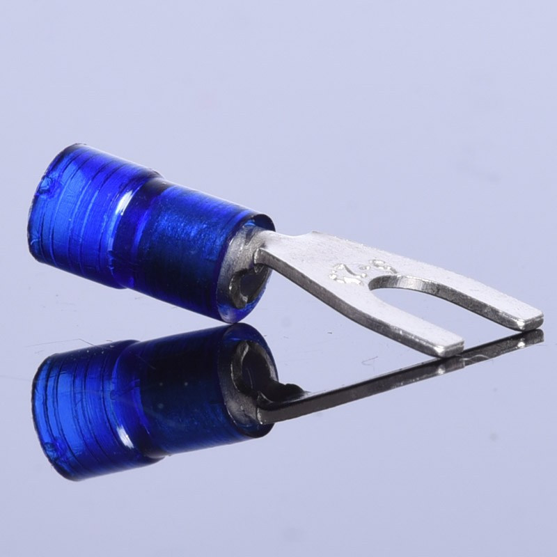 KOŃCÓWKA WIDEŁKOWA IZOLOWANA 5/2,5