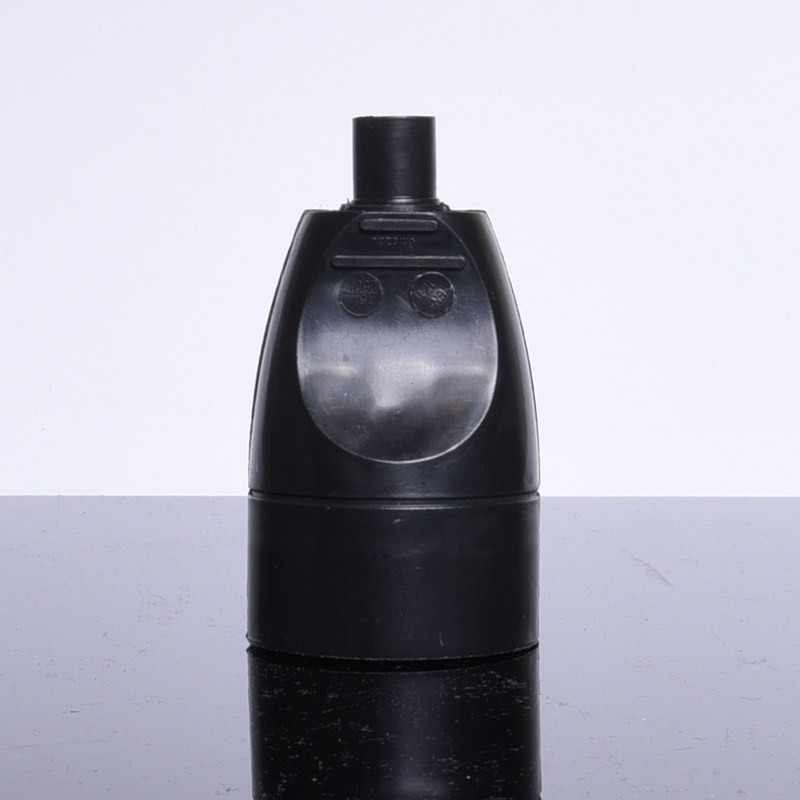 GNIAZDO ZASILAJĄCE 230V Z UZIEMIENIEM CZARNE SZCZECINEK