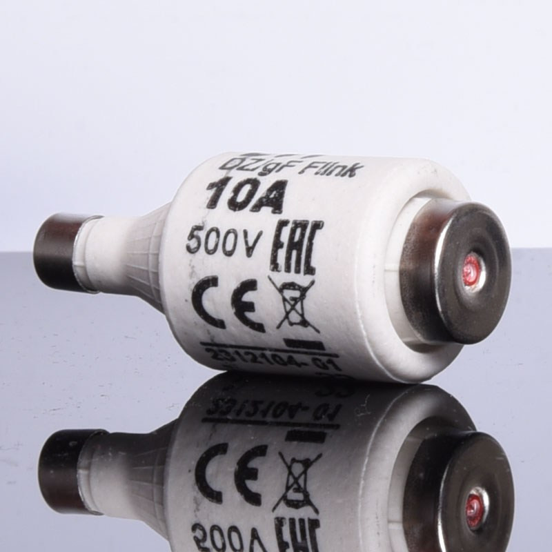 BEZPIECZNIK PORCELANOWY 10A ET1 DOMOWY STAREGO TYPU