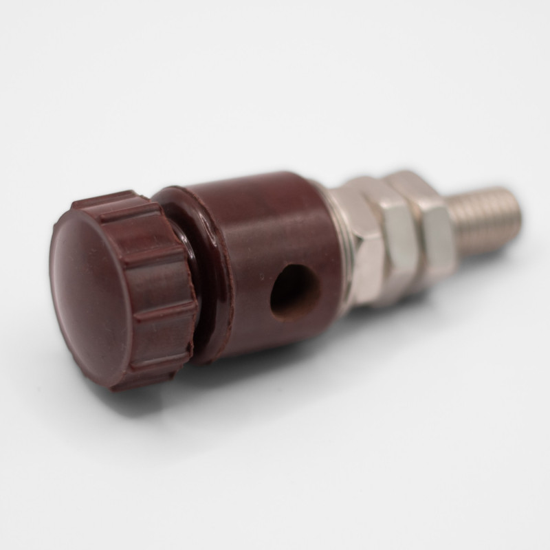 GNIAZDO LABOLATORYJNE 77/28mm M10