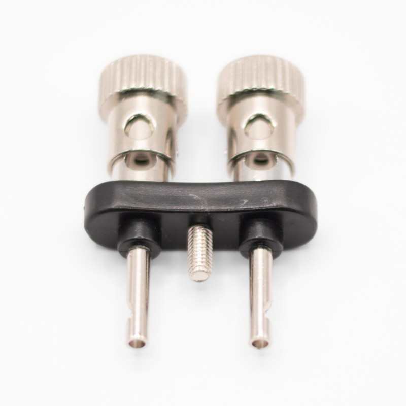 GNIAZDO BANAN PODWÓJNE NIKIEL MONTAŻOWE