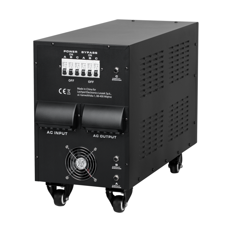 Automatyczny trójfazowy stabilizator napięcia KEMOT PROavr-20k