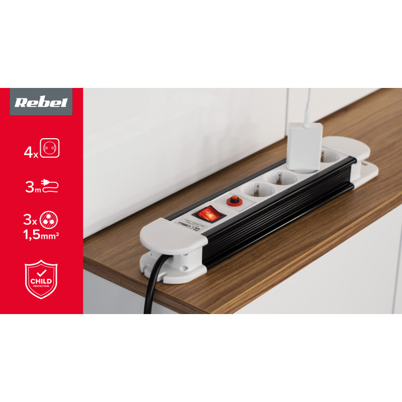Listwa zasilajaca Rebel German type x4 gniazda - kabel 3m (1,5mm)