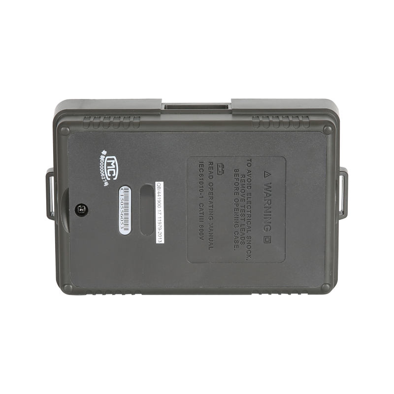 Miernik rezystancji uziemienia model UT522