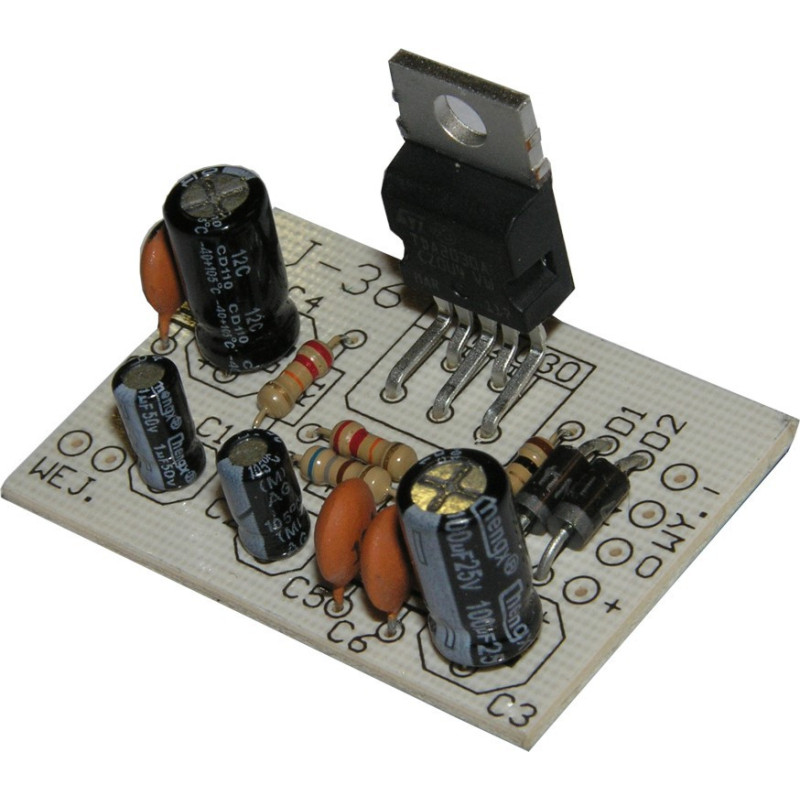 J-36 WZMACNIACZ 15W MONO