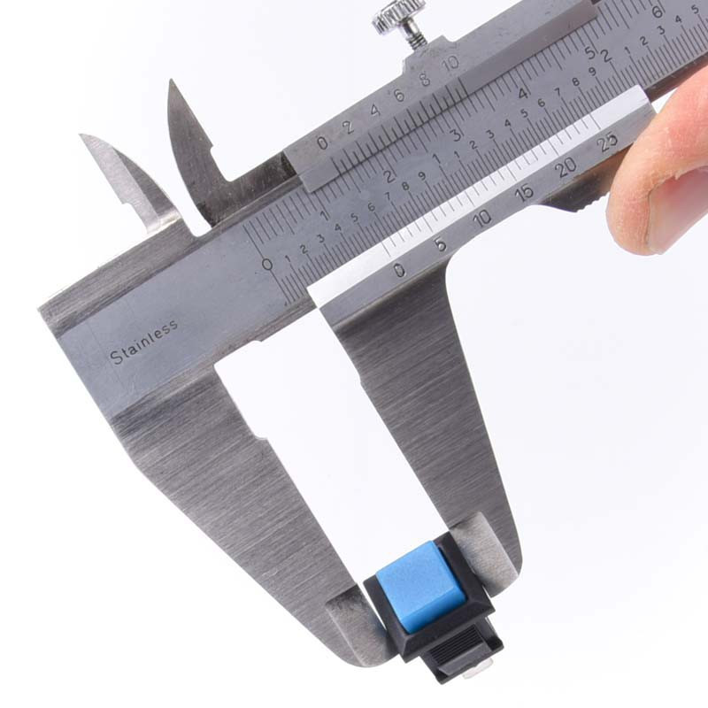 PRZYCISK ZWIERNY I ROZWIERNY KWADRAT