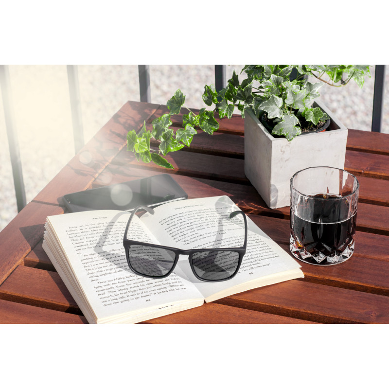 Okulary przeciwsłoneczne z polaryzacją Kruger&Matz