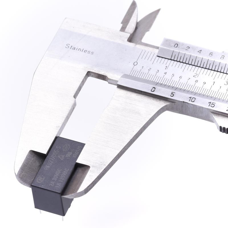 PRZEKAŹNIK 5V DC 2A HFD27/005-S