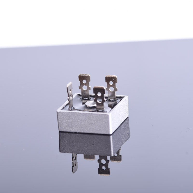 MOSTEK 35A/1000V KONEKTOR