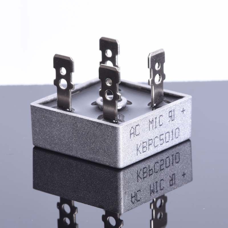 MOSTEK 50A/1000V KONEKTOR PROSTOWNICZY