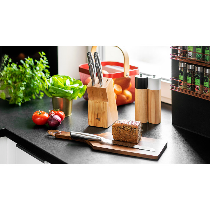 Zestaw noży kuchennych w bloku