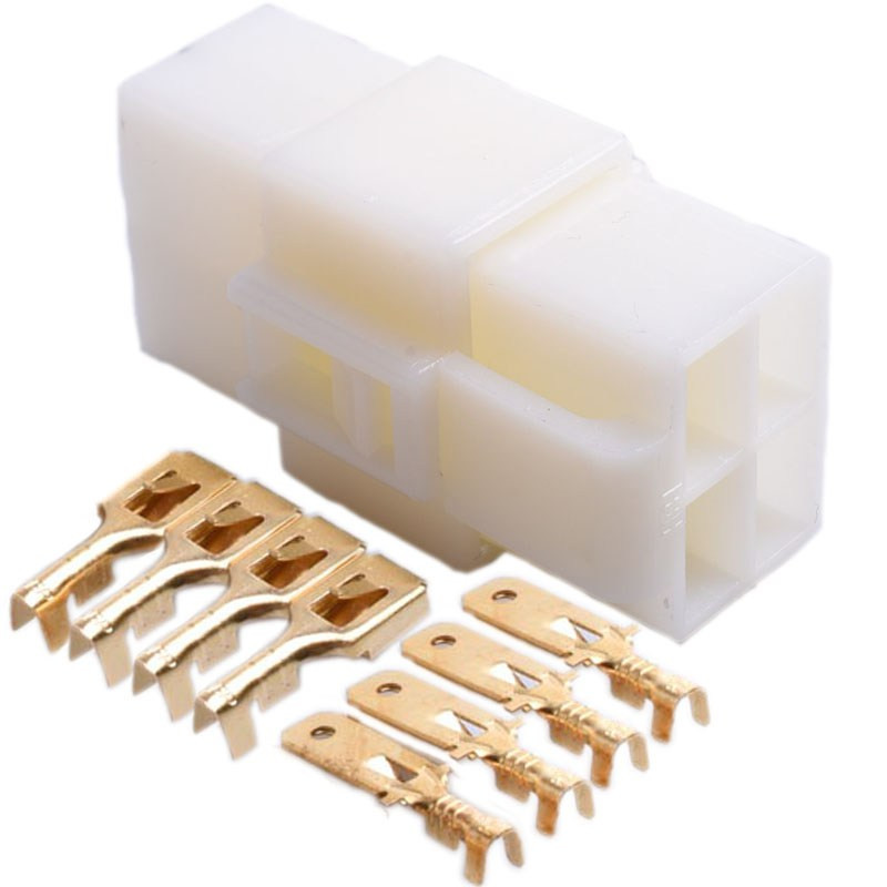 KOSTKA 4 STYKOWA SAMOCHODOWA KONEKTOR