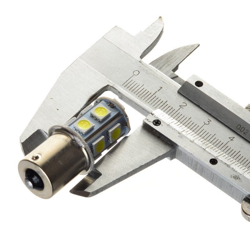 ŻARÓWKA SAMOCHODOWA BA15S BIAŁA ZIMNA